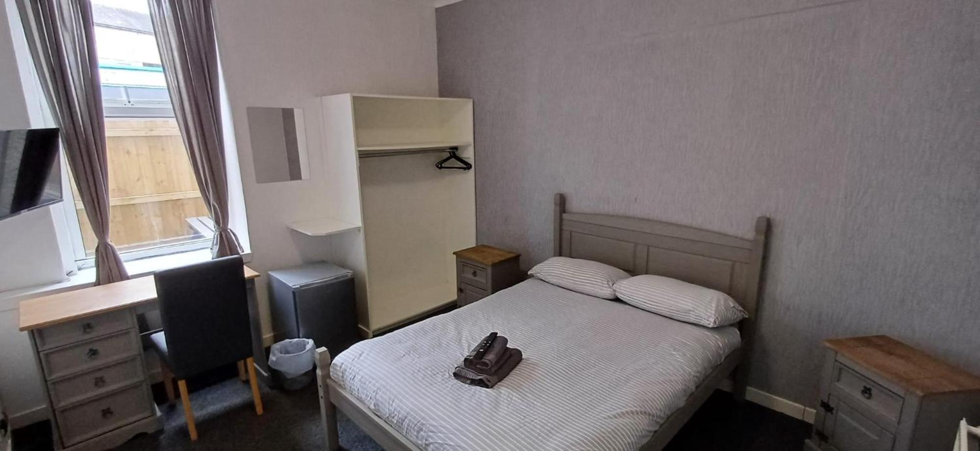 The Queens Hotel Cardenden Екстер'єр фото
