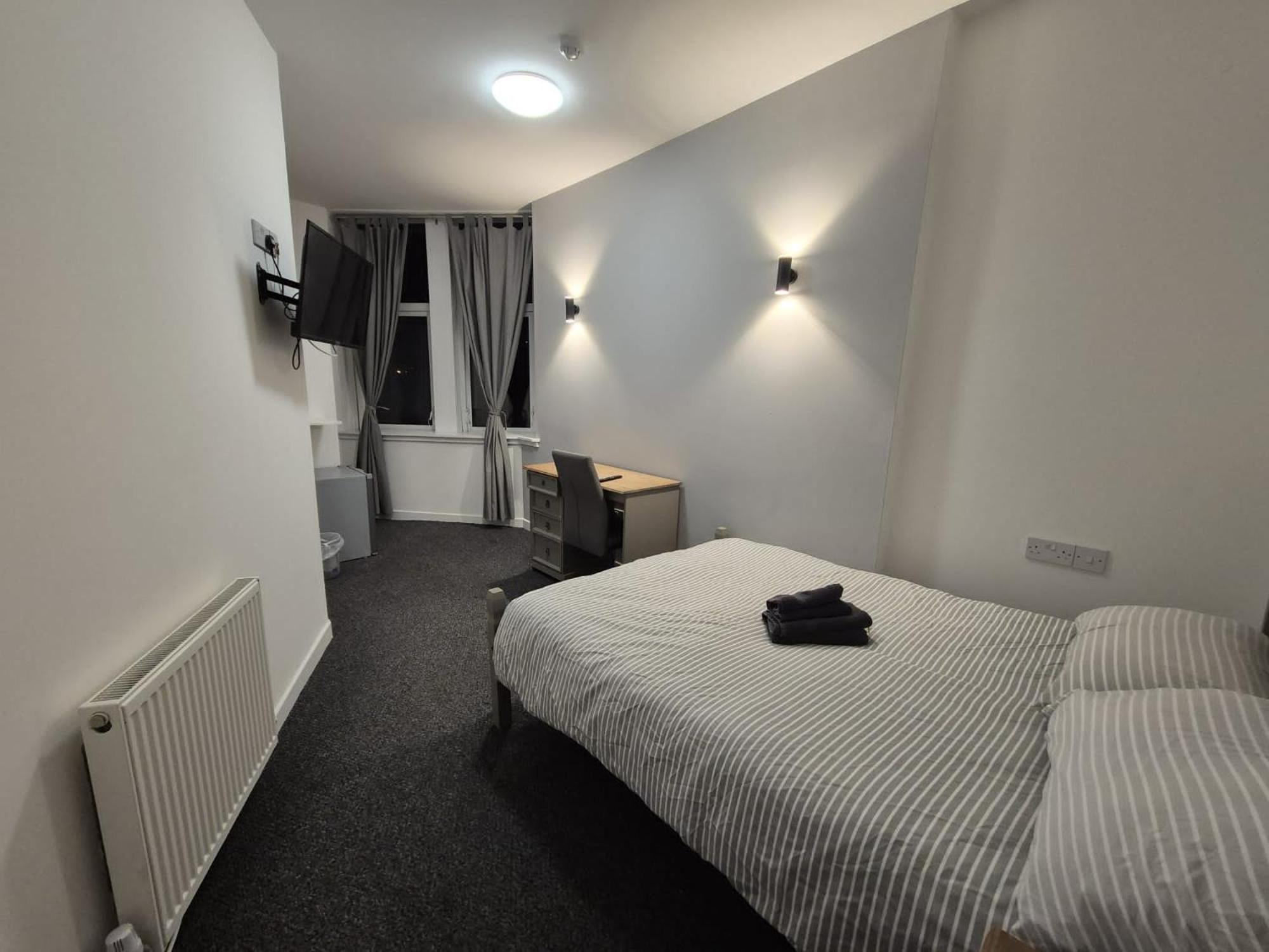 The Queens Hotel Cardenden Екстер'єр фото